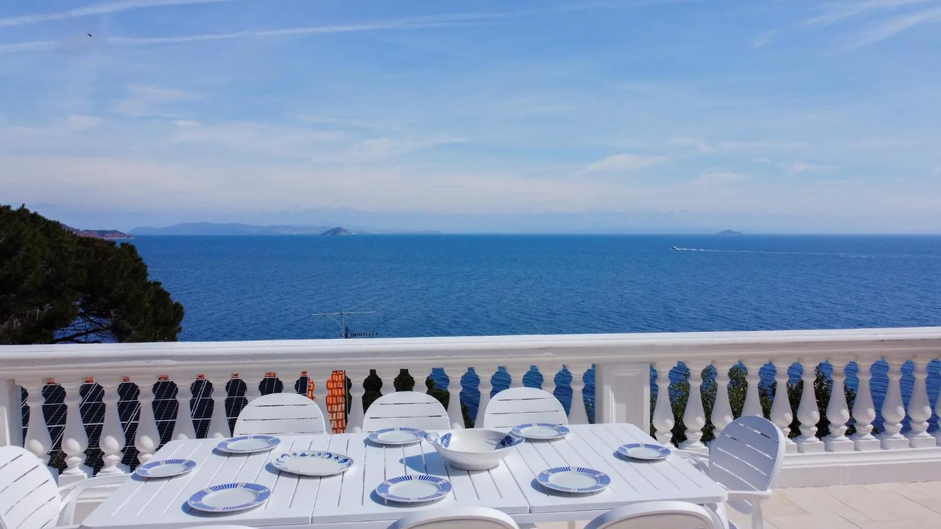 Villa Porticciolo Rio Marina Italia